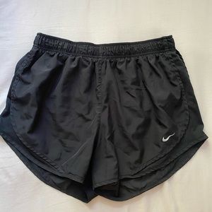 NIKE TEMPO DRY CORE RUNNING SHORTS